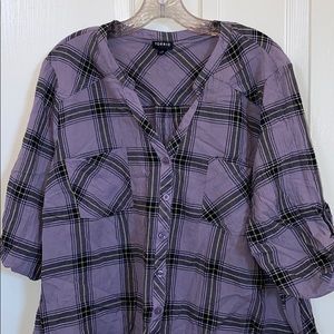 Torrid size 2 purple plaid shirt vguc